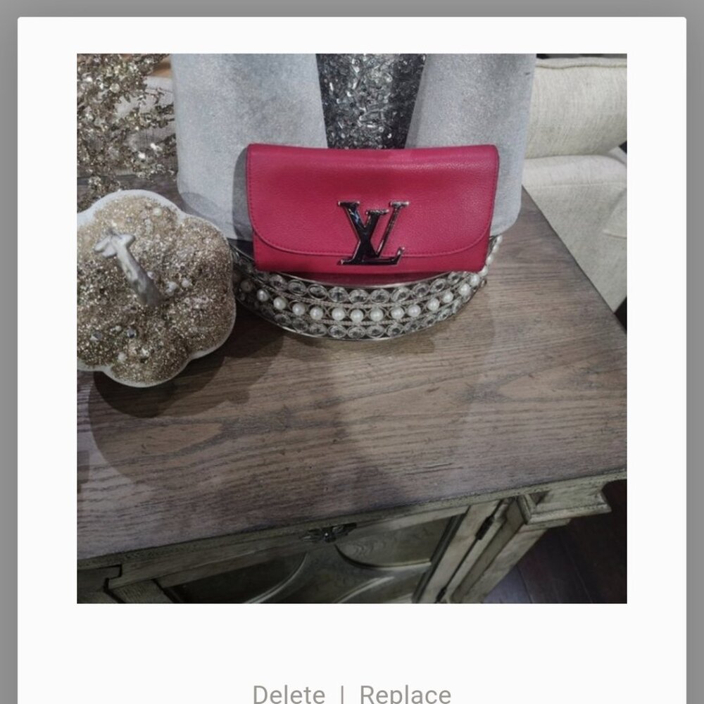 EUC Authentic Louis Vuitton PORTEFEUILLE VIVIENNE Long Wallet with Pouch